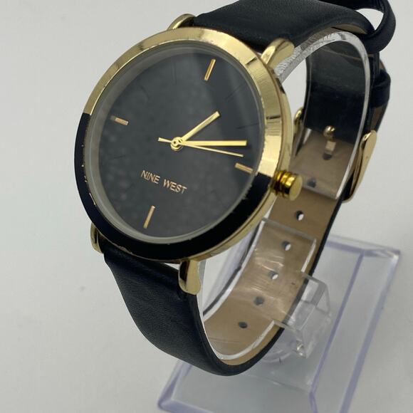 Elegant Nine West Women\'s Watch with Black Strap & Two-Tone Bezel New Battery